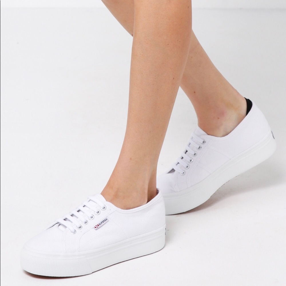 WHITE SUPERGAS